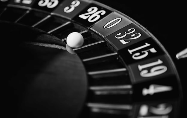 Medusa II slot game interface on cupang4d platform showing five reels and active paylines
